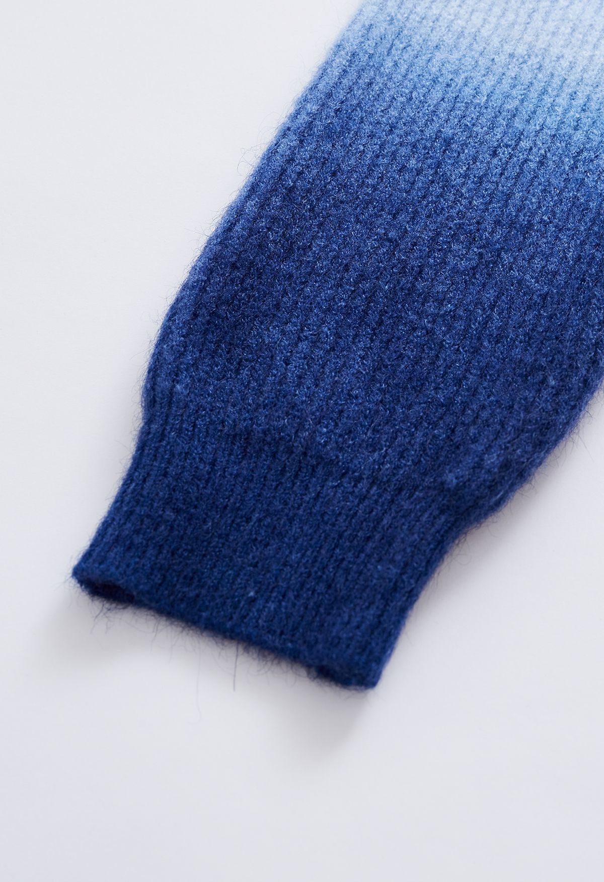 Ombre Round Neck Rib Knit Sweater in Blue