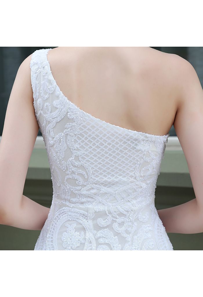 One-Shoulder Floral Lattice Sequined Mesh Gown in White