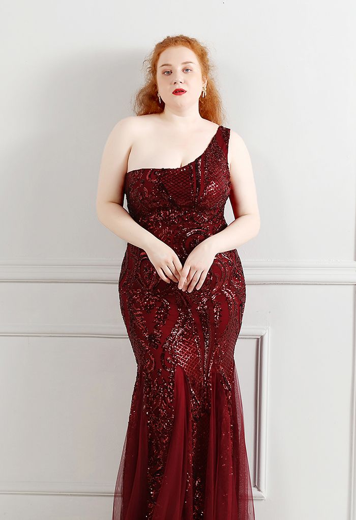 One-Shoulder Floral Lattice Sequined Mesh Gown in Burgundy