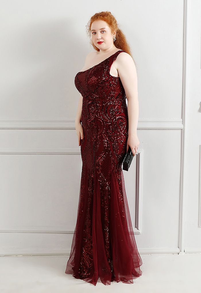 One-Shoulder Floral Lattice Sequined Mesh Gown in Burgundy