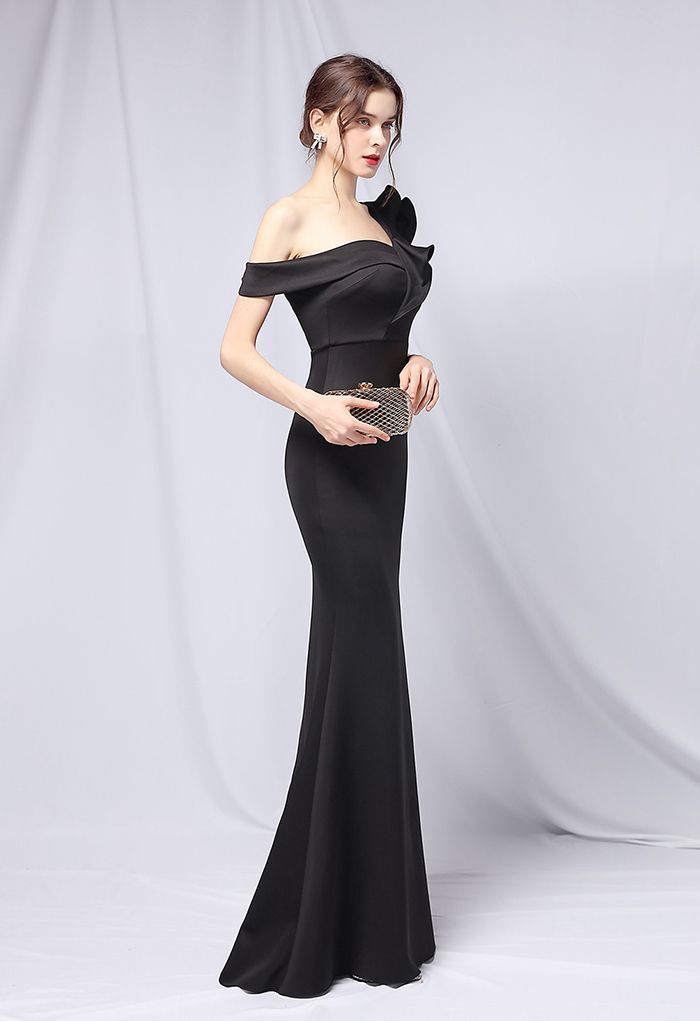 Ruffle One-Shoulder Mermaid Satin Gown in Black