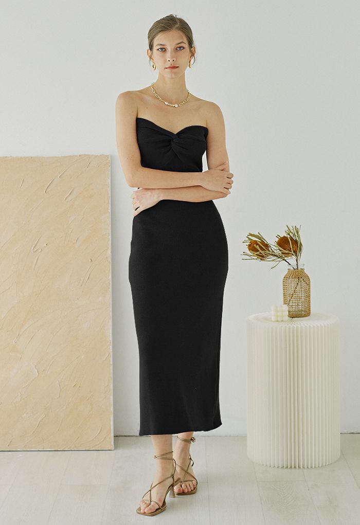 Knotted Front Fitted Knit Dress in Black